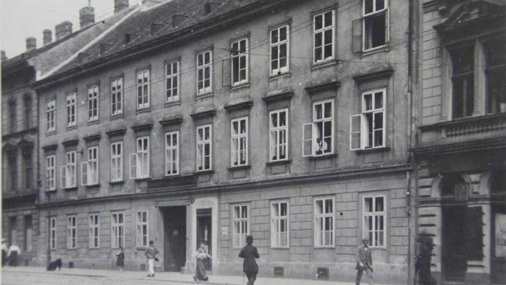 Stammhaus Sechshaus 160 (Hauptstraße 21, später Sechshauserstraße 17) – Foto aus dem Jahr 1915.