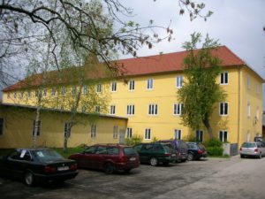 Herrenhaus West
